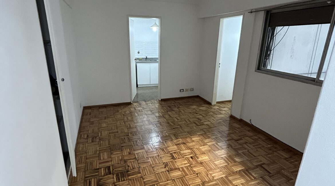 ¡Muy buen departamento de 2 ambientes en Recoleta, zona Facultad de Medicina de la UBA!