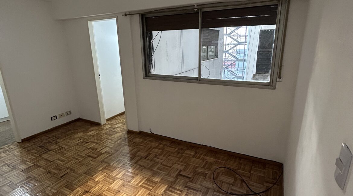 ¡Muy buen departamento de 2 ambientes en Recoleta, zona Facultad de Medicina de la UBA!