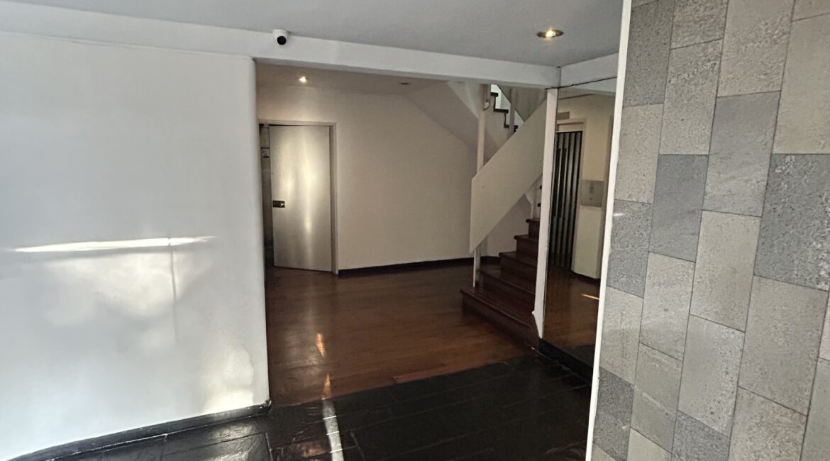 ¡Muy buen departamento de 2 ambientes en Recoleta, zona Facultad de Medicina de la UBA!